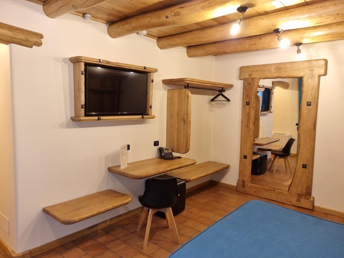 Etna Quota Mille Boutique Hotel, Typical Sicilian Food & Wine Randazzo Exterior foto